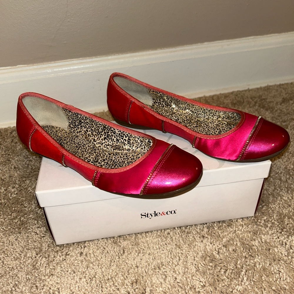 Style & Co. Women's Vibrant Pink and flats